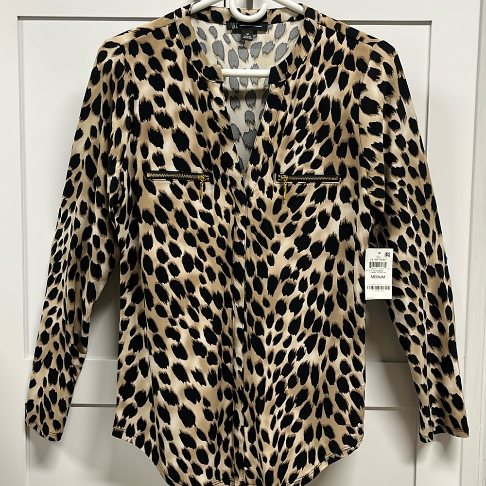 BRAND NEW - women’s INC BLOUSE